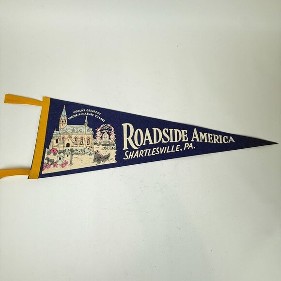 Roadside America Shartlesville PA Felt Pennant 27" Vintage Souvenir Memorabilia - Picture 1 of 8